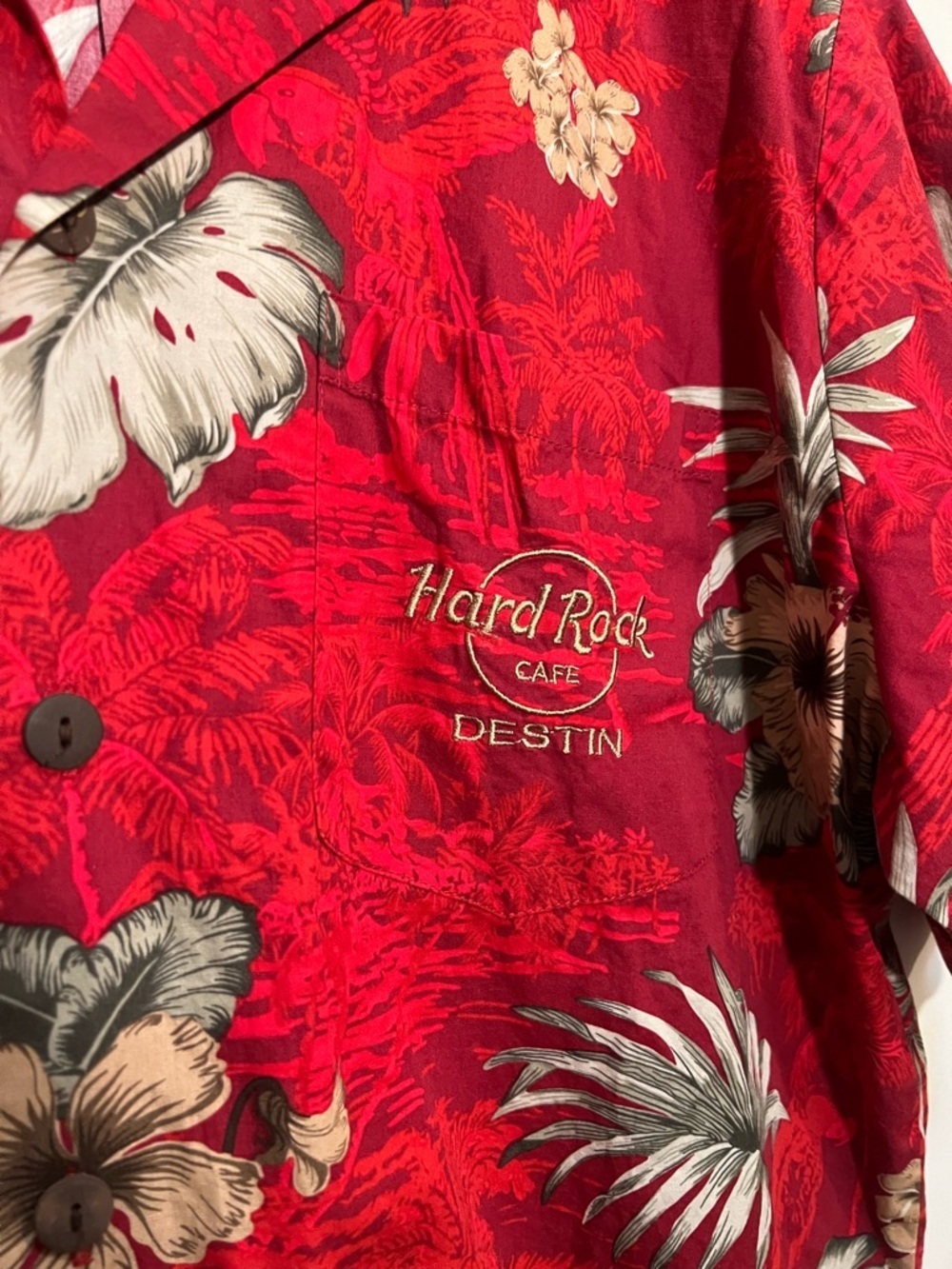 Hard Rock Cafe Destin Mens XL Red Tropical Hibiscus Hawaiian Button Up Shirt - Picture 4 of 9